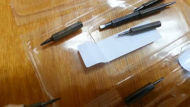 Самый полный Видео обзор на отвертку с битами с магазина Aliexpress смотреть онлайн