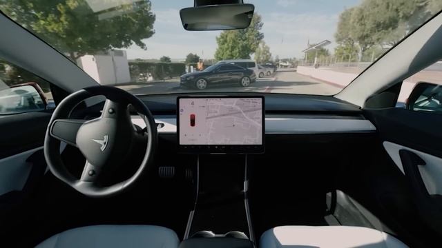 TESLA CRITIC Reacts to Tesla's Self-Driving Failure смотреть онлайн
