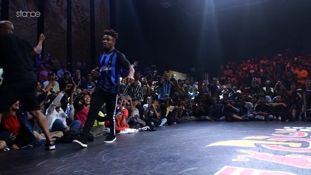 Kid Colombia Vs Lil Kev (stance Angle) // RED BULL BC ONE WORLD FINALS MUMBAI // Powermove Final