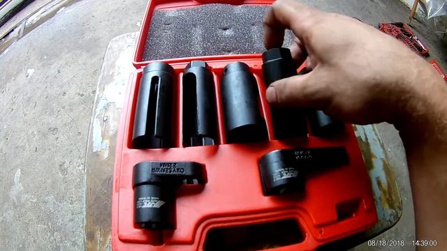 Обзор Набора спецголовок для снятия форсунок и лямда датчиков 1425 JTC