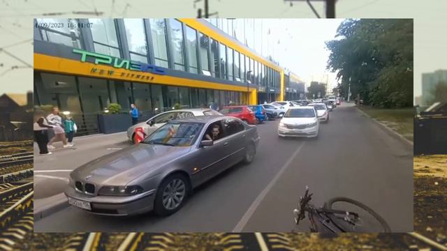 Воронеж: что творится на дороге по улице Бахметьева - знают лишь ОНИ. Участники движения. 🤷 смотреть онлайн