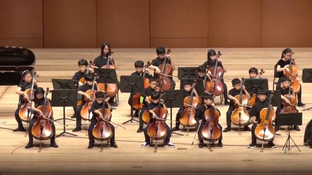 첼로 앙상블 합주 Bach Minuet No 2 смотреть онлайн