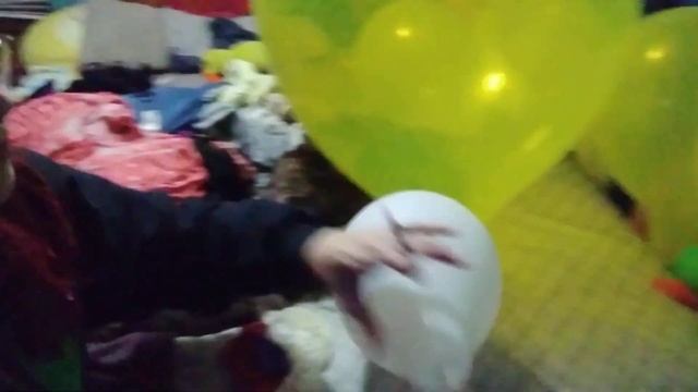 Looner Alice Rhiannon Cigarette Popping Balloons Loud Balloon Pop ASMR