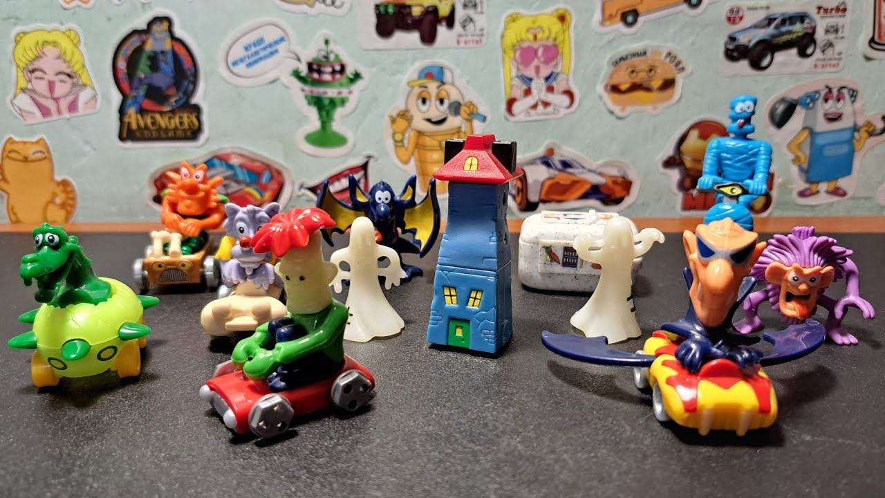 ОТЕЛЬ МОНСТРОВ 2 из Киндер Сюрпризов / Обзор раритетной коллекции | Возвращение в детство! смотреть онлайн