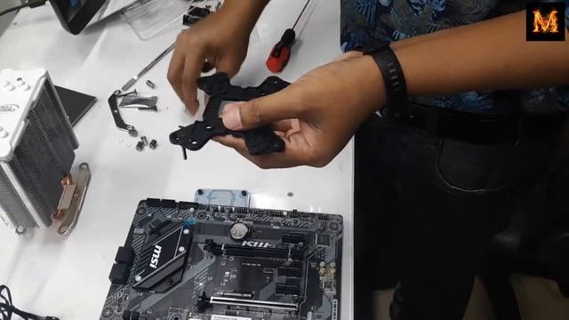 Deepcool Gammaxx GTE V2 white led air cpu cooler unboxing and Installation смотреть онлайн