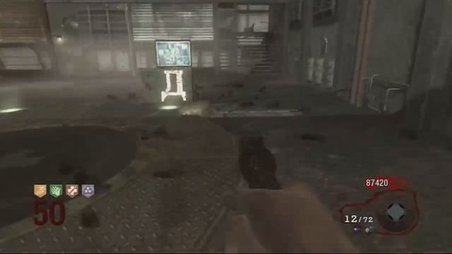 Python On Round 50 - Call Of Duty Zombies смотреть онлайн