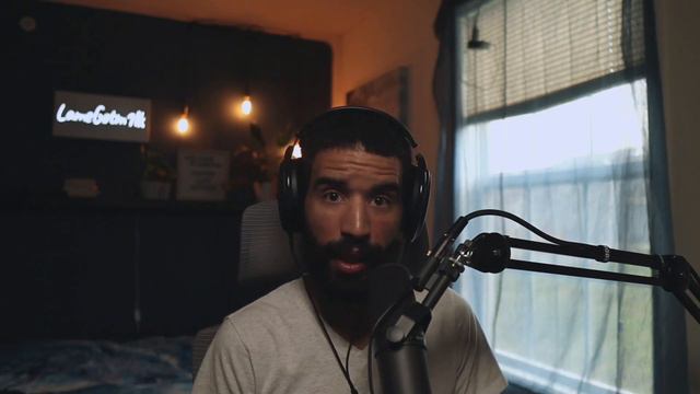 how to be Present | Think Theory | living in the present moment смотреть онлайн