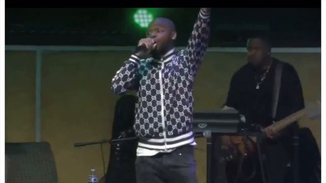 Todd Dulaney brings Travis Malloy on stage!!!!!!!! смотреть онлайн