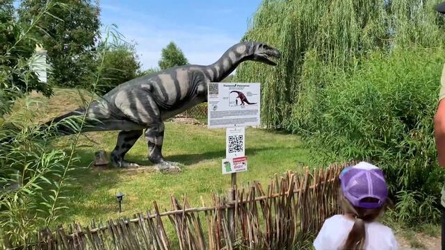 Парк Динозавров в городе Минск. Беларусь. Обзор. смотреть онлайн
