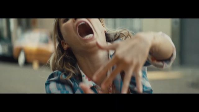 Реклама iPhone 12 – Ceramic Shield смотреть онлайн