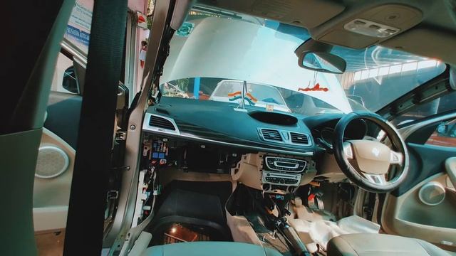 Renault Fluence Evaporator coil (cooling coil) replacement|| India|| mechanic|| смотреть онлайн