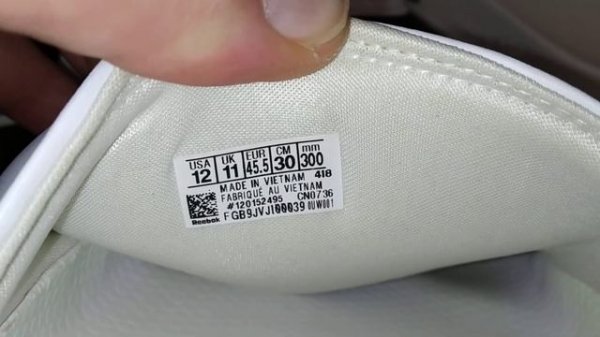 Adidas Adilette против Reebok Slide. ШЛЁПАНЦЫ. Сравнительный обзор.