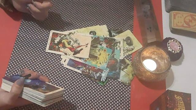 Женщина которая сейчас живёт с ним,кто она? Что думает и что готова предпринять? смотреть онлайн