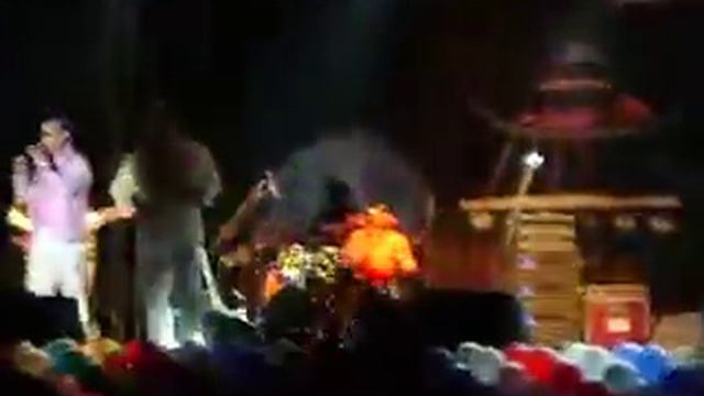 Е.Росс и Е.Кемеровский-Фестиваль в Акулово 2012.AVI смотреть онлайн