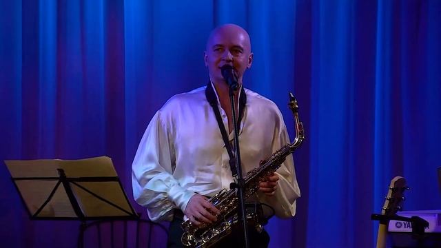 У меня есть сердце, а у сердца песня, а у песни тайна /Артур Кремнев/ ТАНГО смотреть онлайн