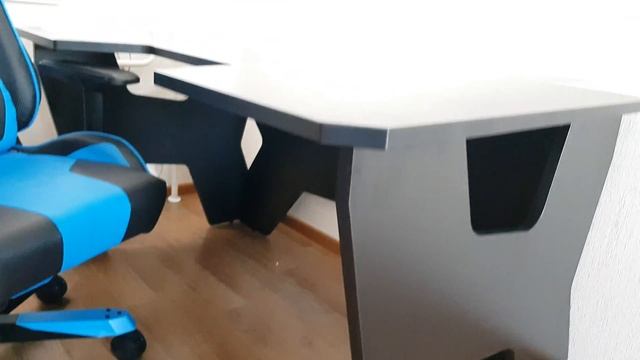 DXRacer KING KS06/NB смотреть онлайн