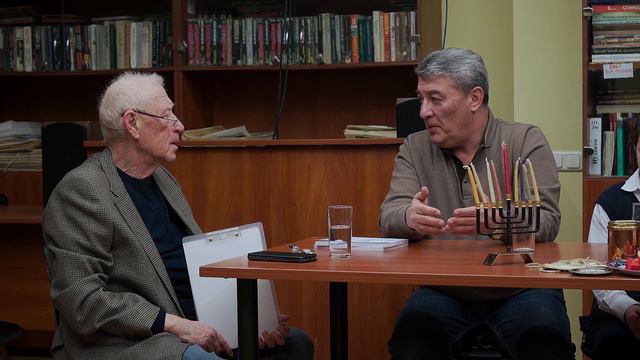 ХАНУКА ПРИХОДИТ В НАШ ДОМ смотреть онлайн