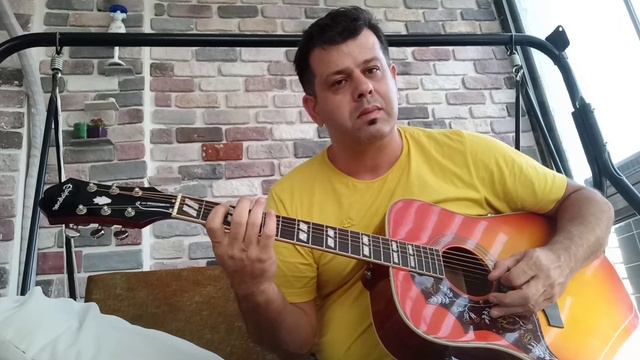 Epiphone Hummingbird Pro vs Cort AD880CE Challenge - Aşk Koması смотреть онлайн