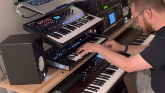 “Driven Beyond” - Synth Improv with Opsix, Kronos, Wavestation, Jupiter-Xm, V-Synth XT, and OB-6 смотреть онлайн