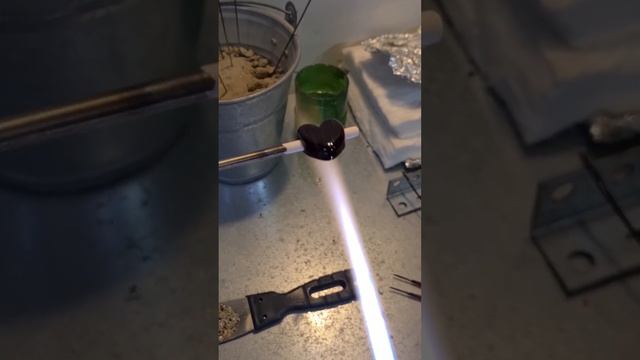 Красная нить для исполнения желаний - моя версия! #рукоделие #браслет #сердечко #исполнениежеланий смотреть онлайн