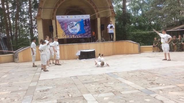 Команда "Арена" ТОГБУ" Центр поддержки семьи и помощи детям им Г.В. Чичерина" смотреть онлайн