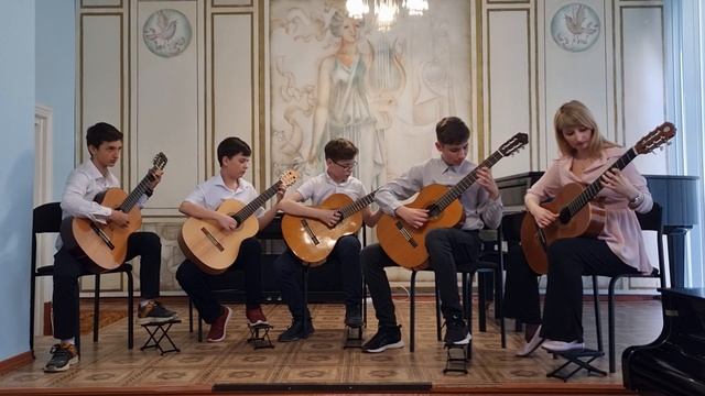 Ансамбль гитаристов ШИ 2 Л. Иванова " Танец" смотреть онлайн