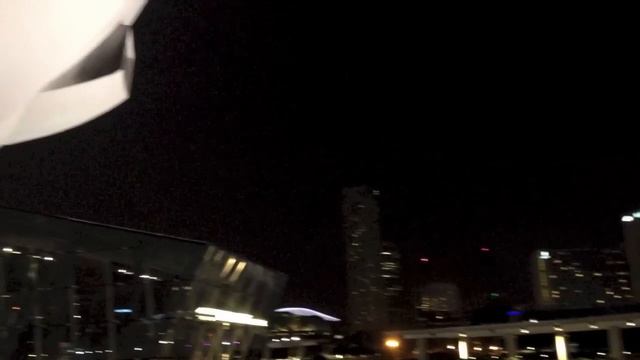 Shopping in Singapore смотреть онлайн