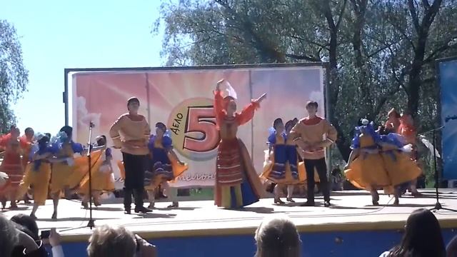 Образцовый Ансамбль Народного танца "Улыбка" (Барыня) смотреть онлайн