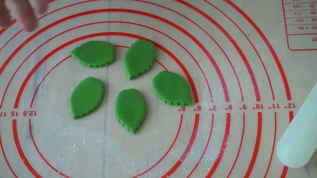 СИРЕНЬ  из мастики.LILAS Fleur Fondant/pâte à Sucre.