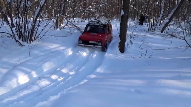 Кто по харду, кто по лайту. Разделились на две группы. Jeep Cherokee, Нива, ГАЗ 69 смотреть онлайн