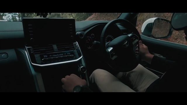 New 2022 Toyota Land Cruiser 300 - Legendary SUV Off Road Driving смотреть онлайн