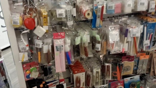 Обзор швейного магазина в Праге. смотреть онлайн