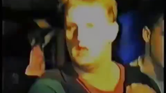 Парнишка явно под чем-то... смотреть онлайн