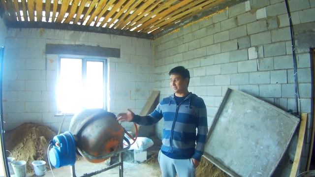 МПС Алматы. Дом 11х12 м из газоблока на 6 сотках. Знакомство с хозяином участка. 10.04.22. смотреть онлайн