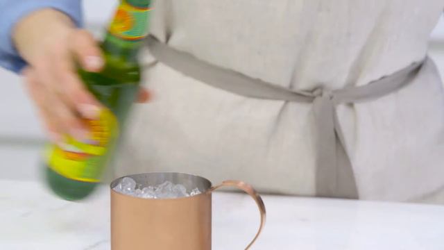 How to Make a Moscow Mule | Real Simple смотреть онлайн
