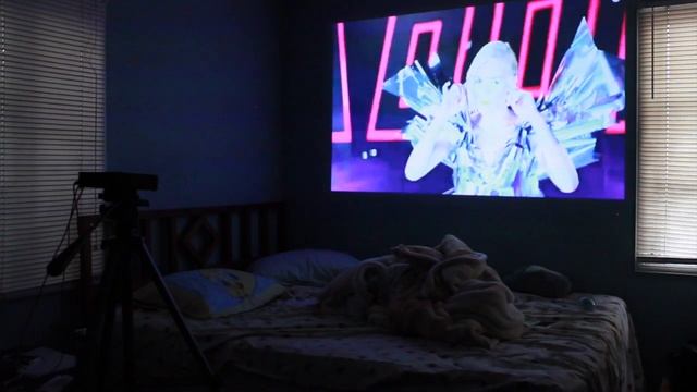 AAXA LED Android Projector 550 Lumens Streaming Youtube! смотреть онлайн