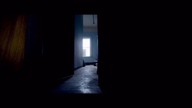 Пришла. Молчит. Глядит через порог. | Автор стихотворения: Тамара Сальникова смотреть онлайн