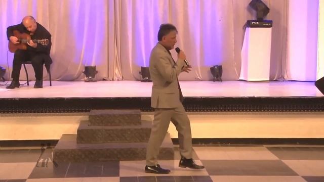 Eduardo Espinoza! Me quedé mirandola ,tango de Vicente Espina/ Roberto Miro! смотреть онлайн