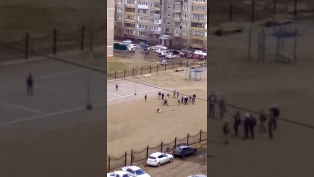 стрела, недолеко от 40 школы. Часть 1 смотреть онлайн
