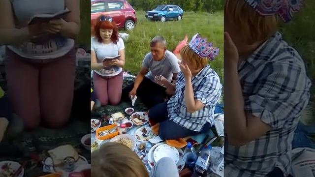 День рождения и грустный стих смотреть онлайн