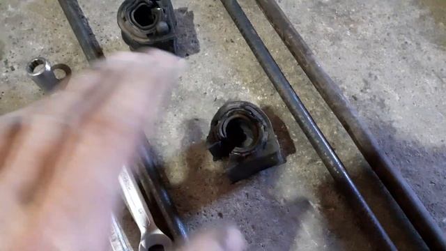 Замена фтулок переднего стабилизатора на Форд фокус 2 смотреть онлайн