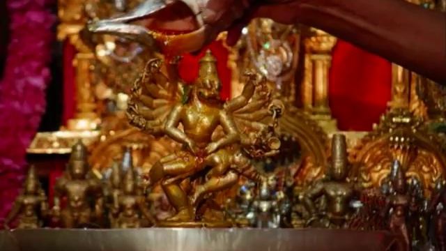 Sri Shodasha Bahu Narasimha Ashtakam written by Sri Vijayendra tirtha смотреть онлайн