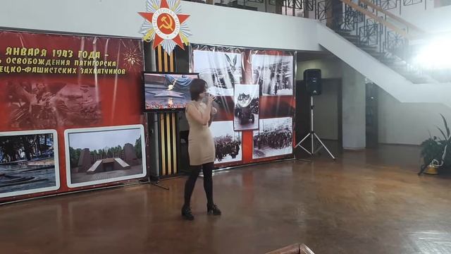 Виктория Харитонова Нас бьют мы летаем смотреть онлайн