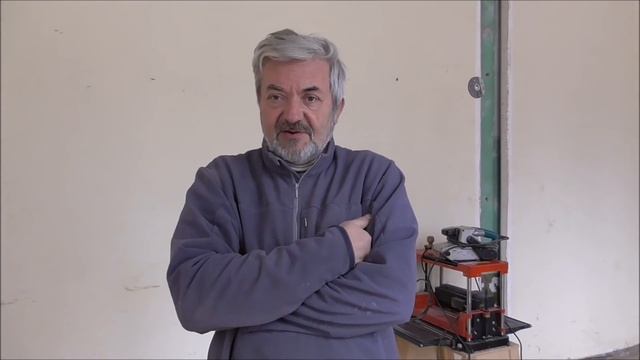 И такое бывает в жизни столяра! смотреть онлайн