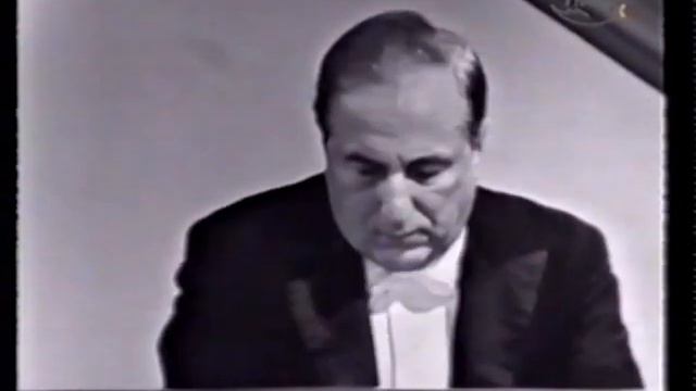 Rachmaninoff - Piano Concerto 1 (Yakov Flier - Maxim Shostakovich)