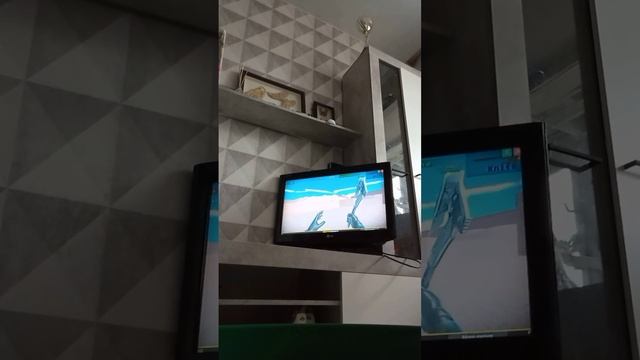 играю в компьютер через телевизор(сначала не смонтировал потом смонтировал?) смотреть онлайн