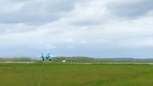 Кадры боевой работы экипажей Су-34 "Утенок" в деле! смотреть онлайн