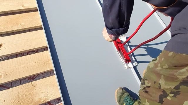 Монтаж фальцевой кровли на сруб. смотреть онлайн