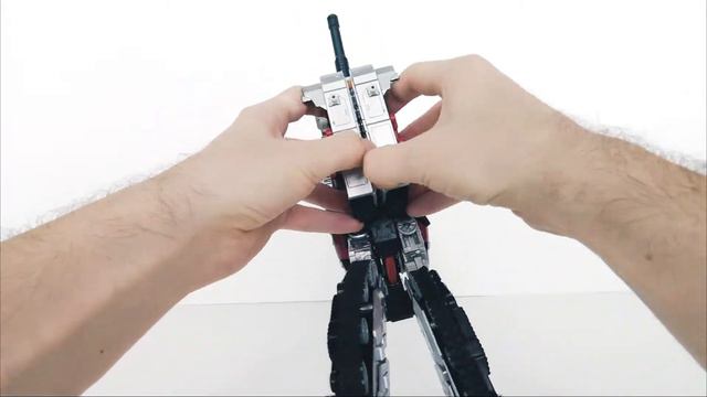 Трансформер Мегатрон - Combiner Wars Leader Class от Hasbro смотреть онлайн
