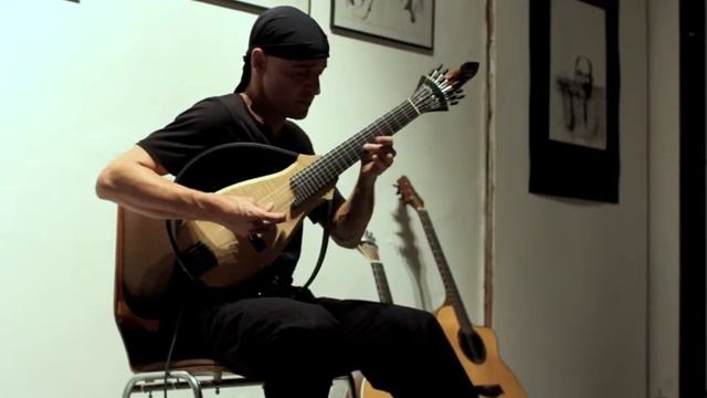 João Cuña apresenta Guitarra Portuguesa Midi смотреть онлайн